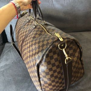 Louis Vuitton Monogram Keepall bandouliere